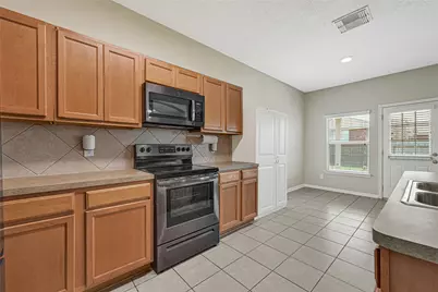 206 Range Lane, Baytown, TX 77523 - Photo 7