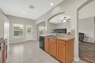 206 Range Ln, Baytown, TX 77523 - Photo 11