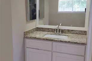 2515 Heritage Colony Dr, Webster, TX 77598 - Photo 9