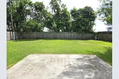 2515 Heritage Colony Drive, Webster, TX 77598 - Photo 13