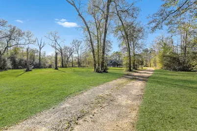 212 County Road 2202, Cleveland, TX 77327 - Photo 3