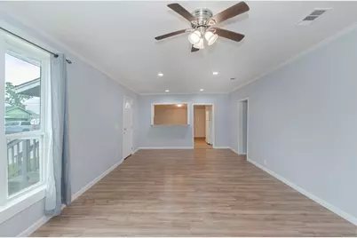 1130 W Broad Street, Freeport, TX 77541 - Photo 21