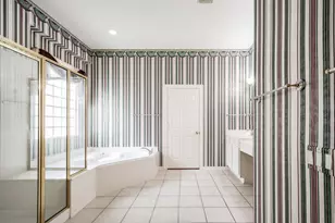 43 N Belfair Pl, The Woodlands, TX 77382 - Photo 23