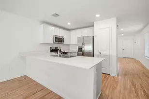 24126 Maple Turn Ln, Hockley, TX 77447 - Photo 5