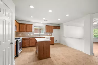 3211 Falcon Trail Drive, Spring, TX 77373 - Photo 9