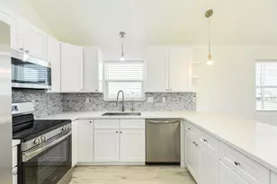 2451 Blue Water Hwy Dr, Surfside Beach, TX 77541 - Photo 21
