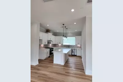 10926 Ivyridge Road #B, Houston, TX 77043 - Photo 5