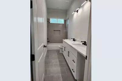 10926 Ivyridge Road #B, Houston, TX 77043 - Photo 15