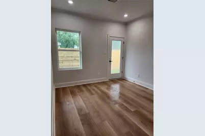 10926 Ivyridge Road #B, Houston, TX 77043 - Photo 7