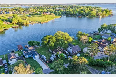 10880 Circle Drive, Willis, TX 77318 - Photo 39