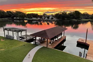 10880 Circle Dr, Willis, TX 77318 - Photo 43