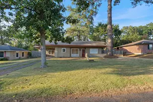 806 Newsom Ave, Lufkin, TX 75904 - Photo 1