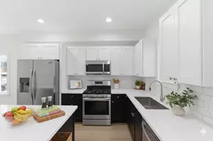 8408 Darien St, Houston, TX 77028 - Photo 7