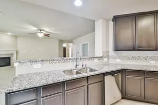24042 Schults Meadow Ln, Spring, TX 77389 - Photo 17