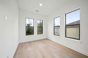 5506 Bosque St, Houston, TX 77056 - Photo 27