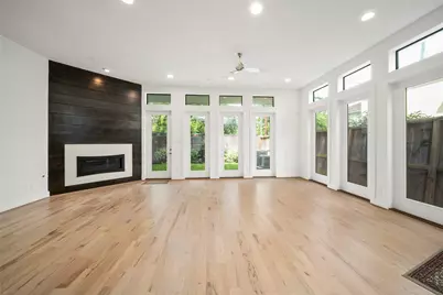 5506 Bosque Street, Houston, TX 77056 - Photo 9