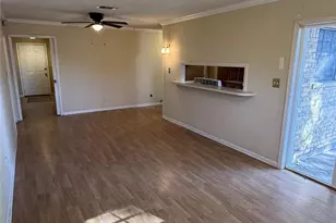 321 Johnson St, Brenham, TX 77833 - Photo 17