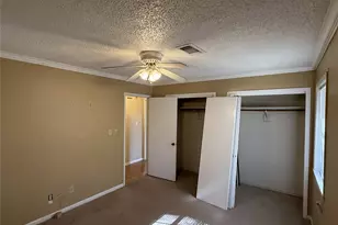 321 Johnson St, Brenham, TX 77833 - Photo 9