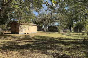 321 Johnson St, Brenham, TX 77833 - Photo 21