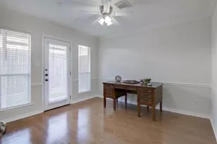2349 Jackson St, Houston, TX 77004 - Photo 5