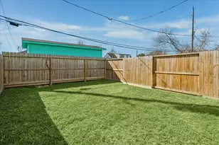 9913 Porto Rico Rd, Houston, TX 77041 - Photo 33