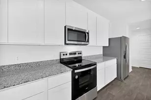 2025 Woodlark Way, Sealy, TX 77474 - Photo 13