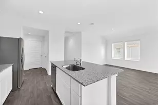 2025 Woodlark Way, Sealy, TX 77474 - Photo 17