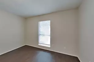 2655 Lark Ln, Humble, TX 77396 - Photo 9