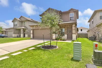 16906 Rich Pines Drive, Conroe, TX 77302 - Photo 3