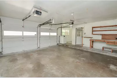 9817 Cedardale Drive, Houston, TX 77055 - Photo 33