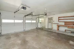 9817 Cedardale Dr, Houston, TX 77055 - Photo 33