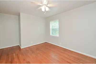 9817 Cedardale Drive, Houston, TX 77055 - Photo 19