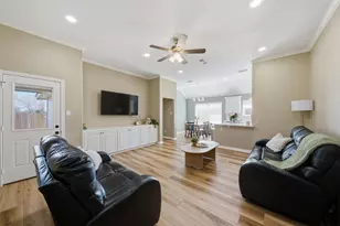 11806 Oregon Tr, Santa Fe, TX 77510 - Photo 3