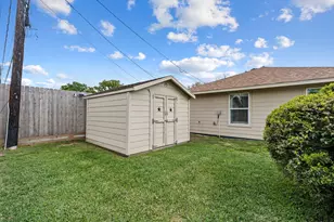 1214 W 31st St, Houston, TX 77018 - Photo 27