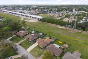 1214 W 31st St, Houston, TX 77018 - Photo 33
