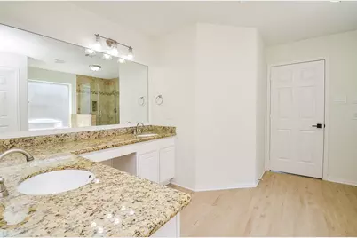 1630 Brookstone Lane, Sugar Land, TX 77479 - Photo 33