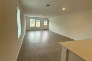 18753 Loom dr, Conroe, TX 77306 - Photo 7