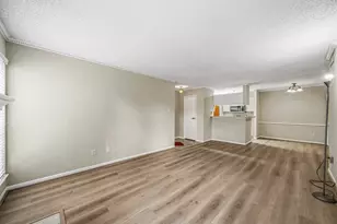 3770 Lovers Wood Ln, Houston, TX 77014 - Photo 9