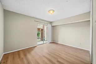 3770 Lovers Wood Ln, Houston, TX 77014 - Photo 19