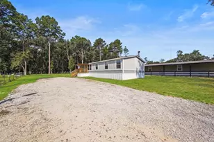 15750 W Relza Dr, Splendora, TX 77372 - Photo 3