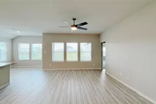 27315 Blue Pool Dr, Katy, TX 77493 - Photo 3