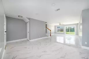 6827 Crystal Point Dr, Katy, TX 77449 - Photo 5