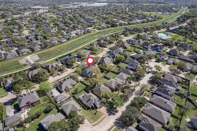 6827 Crystal Point Drive, Katy, TX 77449 - Photo 37