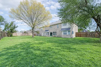 6827 Crystal Point Drive, Katy, TX 77449 - Photo 29