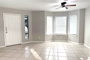 3032 La Estancia Ln, Houston, TX 77093 - Photo 3