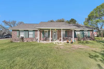 10408 Glennswood Drive, Navasota, TX 77868 - Photo 1