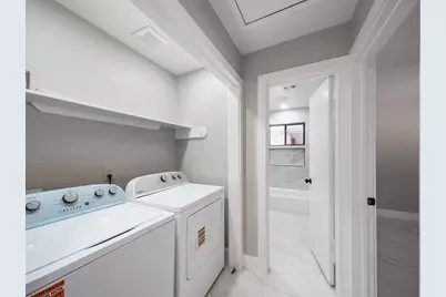 23 Summer Crest Circle, The Woodlands, TX 77381 - Photo 11