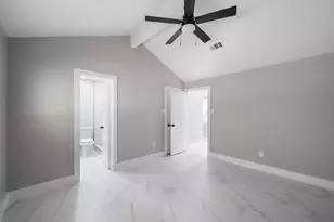 23 Summer Crest Cir, The Woodlands, TX 77381 - Photo 19