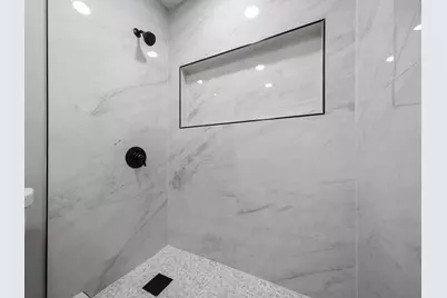 23 Summer Crest Circle, The Woodlands, TX 77381 - Photo 17