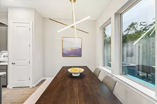 806 Glowing Dawn Dr, Houston, TX 77018 - Photo 19